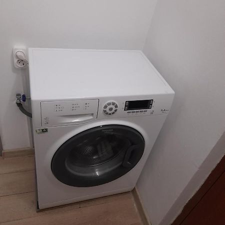 Bega Cirumvalatiunii One Room Apartment- 4 ทิมิชัวรา ภายนอก รูปภาพ