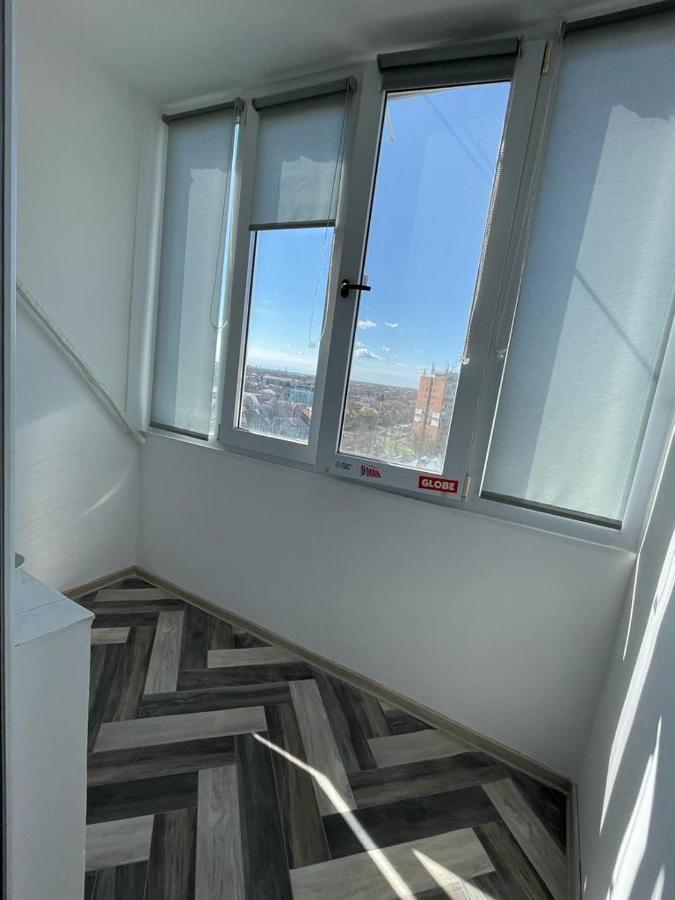 Bega Cirumvalatiunii One Room Apartment- 4 ทิมิชัวรา ภายนอก รูปภาพ